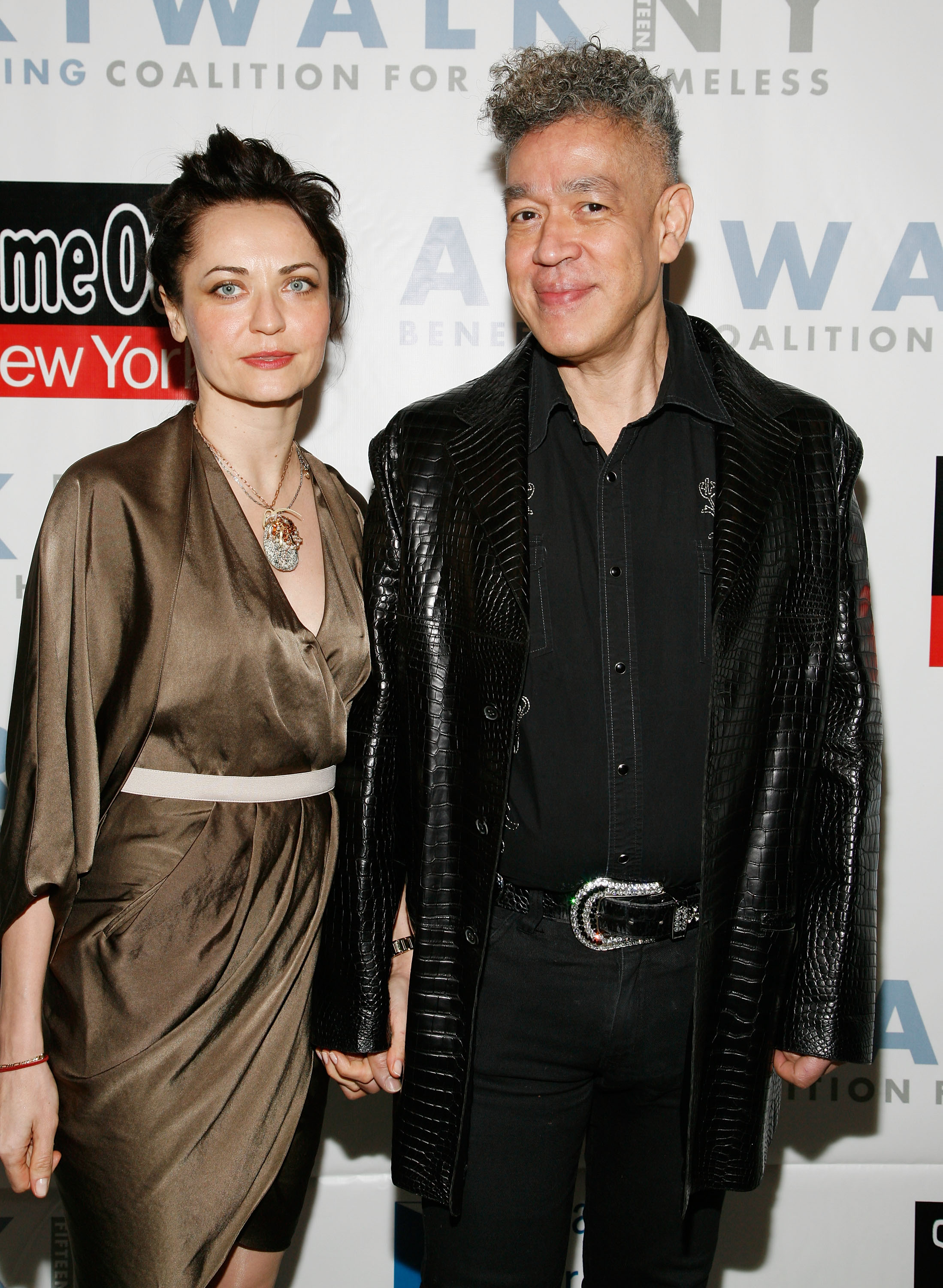 Como organizar una venta de garaje – Telemundo McAllen (40)