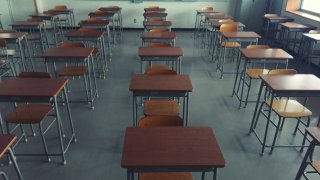 Las clases presenciales fueron suspendidas desde mediados de marzo en Texas.