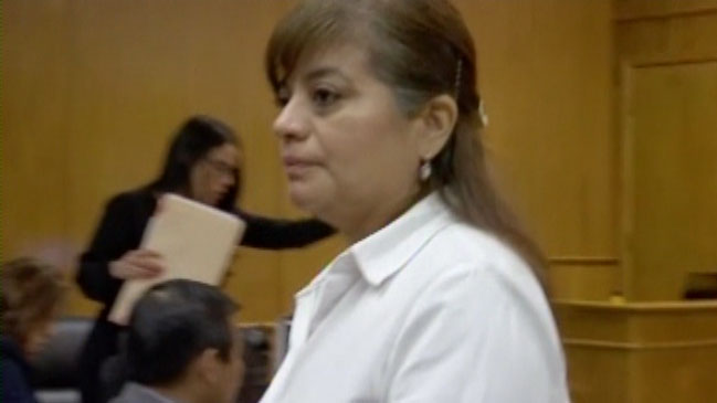 TLMD-Elda-Flores-maestra-acusada-agredir-estudiante-