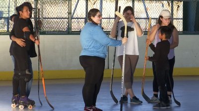 Realizan primer festival de hockey en el Valle