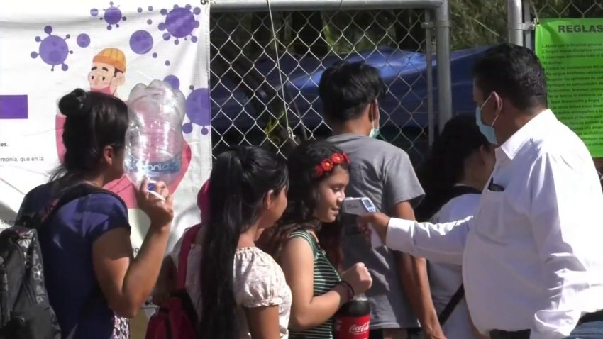 Migrantes en Matamoros reaccionan ante el nuevo presidente electo