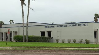 edificio del distrito escolar de Point Isabel