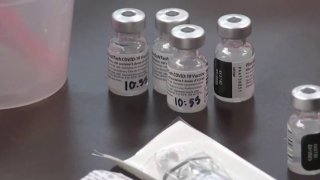 Vacuna Pfizer contra el COVID-19