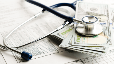 ¿Puedo declarar mis gastos médicos en los impuestos? Esto es lo que dice vocera del IRS