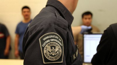 Junta del condado Arlington discutirá cambios sobre colaboración con ICE