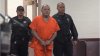 Hombre es acusado de matar a vecino y enfrenta medio millón de dólares en fianza