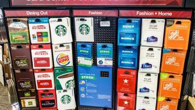 Mucha precaución al comprar: aumentan las estafas con tarjetas de regalo