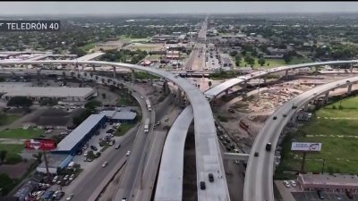 Cierres y cambios más recientes por construcción en autopista 83