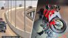 Muere motociclista tras impactar una camioneta en el puente Queen Isabella