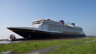 Rescate de película: Crucero de Disney salva a cuatro personas de hundirse en el Atlántico