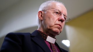 El arzobispo de Canterbury, Justin Welby, dimitió en medio de un escándalo.