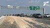 Advierten a conductores sobre derrame de caliche en la i-2 en Pharr