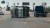 Camión se vuelca y queda de lado en la carretera I-2 entre Weslaco y Donna