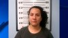 Arrestan a mujer tras presuntamente tornarse agresiva en Puente Internacional de Donna