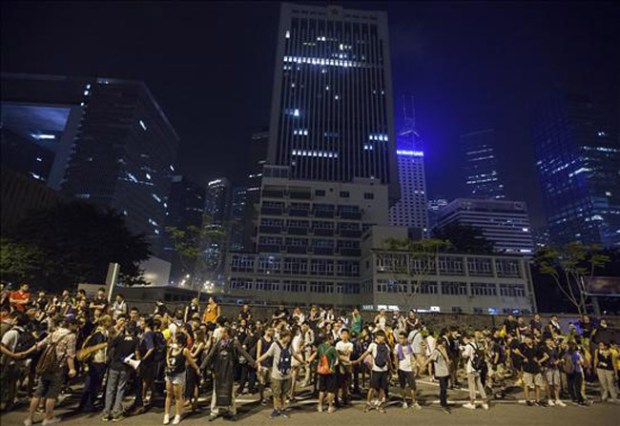 Video: Múltiples enfrentamientos en Hong Kong