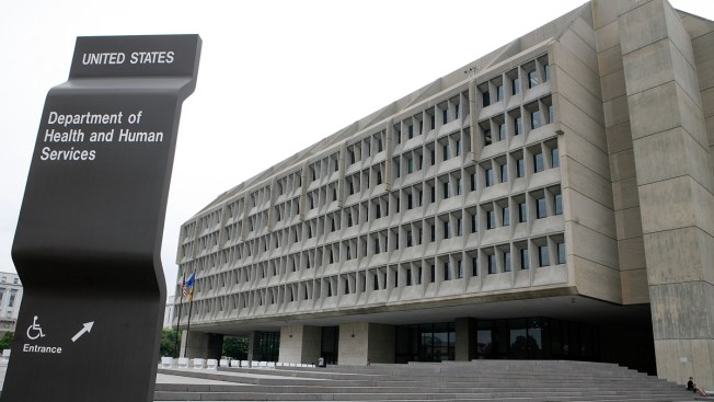 Trump nomina a ejecutivo de farmacéutica para Salud