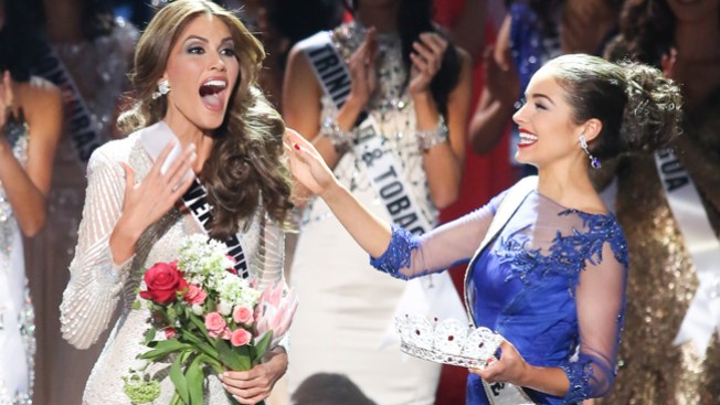 Moda de famosas llega al Valle